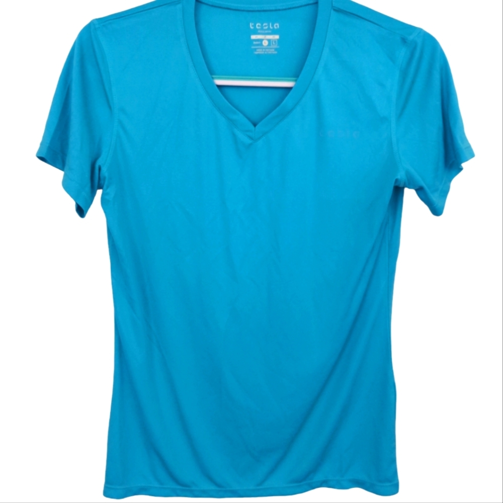 Tesla Turquoise T-shirt sz L Activewear Tee -362